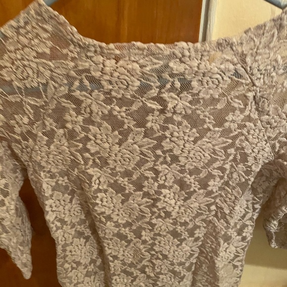 NWT American Rag Cie Blouse Top COLOR TAN SIZE MEDUIM - Picture 2 of 8